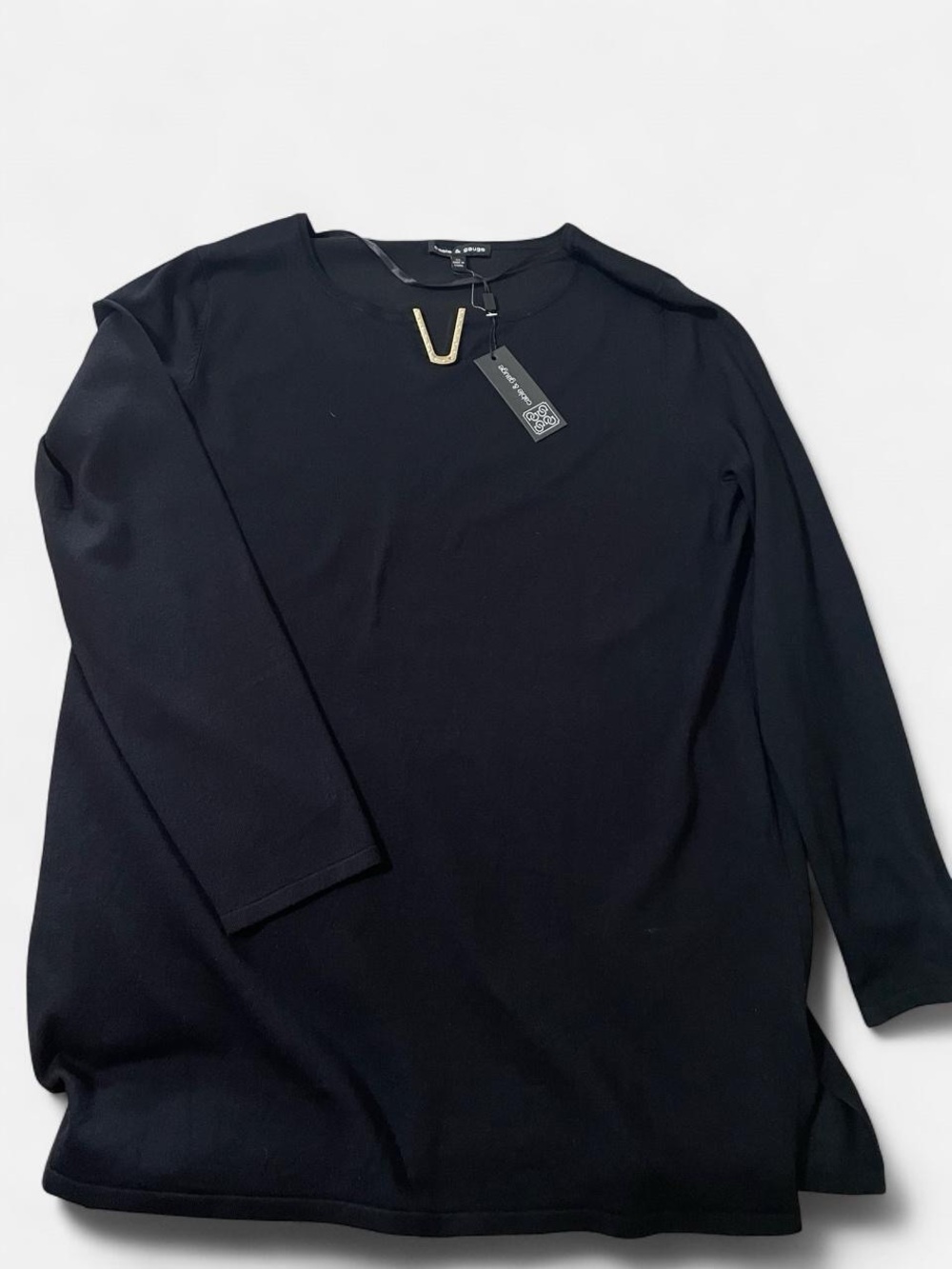 Cable & Gauge Black Long Sleeve Top with V gold/diamond Accent